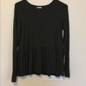 Mossimo long sleeve dark green top with peplum